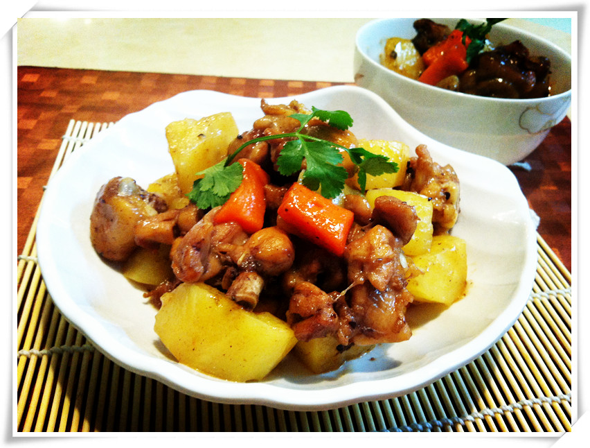 Braised potato with chicken leg with black pepper