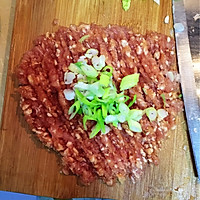红烧肉圆的做法图解1