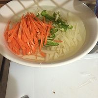 杨氏七彩大饼的做法图解1