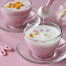 #美食视频挑战赛#水果果酱酸奶，开启夏日清凉美食