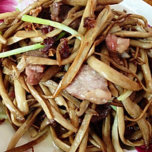 茶树菇炒肉