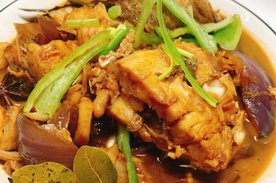 红烧鲈鱼