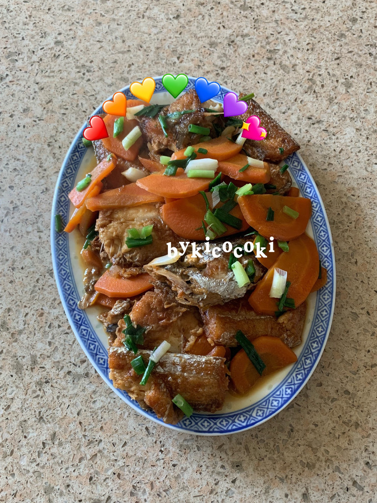 家常胡萝卜炖带鱼的做法