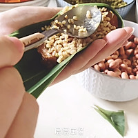 #舌尖上的端午#广式蛋黄肉粽的做法图解15