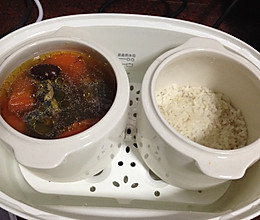 乌鸡红萝卜枸杞红枣炖汤——懒人的营养午餐的做法