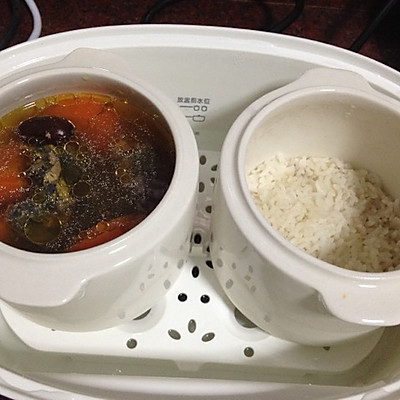 乌鸡红萝卜枸杞红枣炖汤——懒人的营养午餐