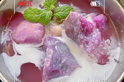 天然紫色的紫肉薯糖水