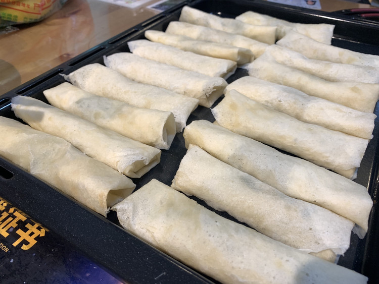 春天的味道—韭菜冬笋春卷的做法