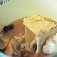 藥膳豆皮湯的做法图解5