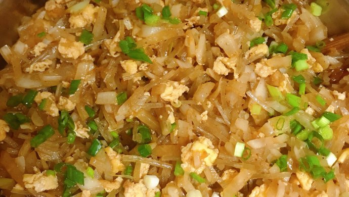 萝卜粉丝鸡蛋馅制作