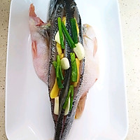 清蒸鲈鱼的做法图解3