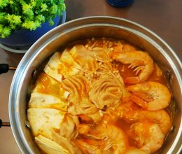 大虾泡菜锅的做法
