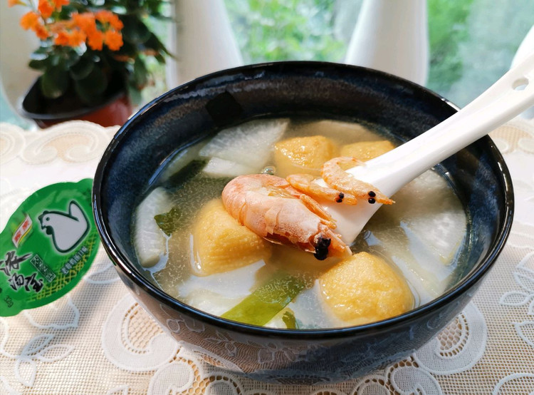 汤品类：快手的萝卜海鲜汤，用处多得很的做法