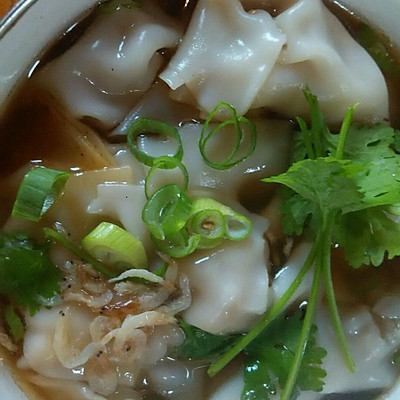   鲜肉馄饨