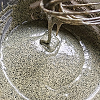 黑芝麻蛋糕卷的做法图解6