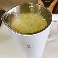 #入秋滋补正当时#【黄桃猕猴桃汁】的做法图解4