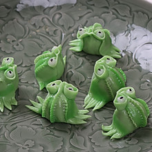 青蛙饺子#金龙鱼专业饺子粉#