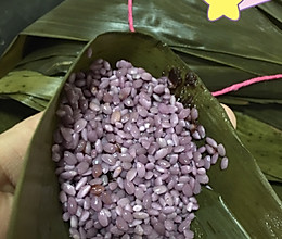 紫兰草糯米粽的做法