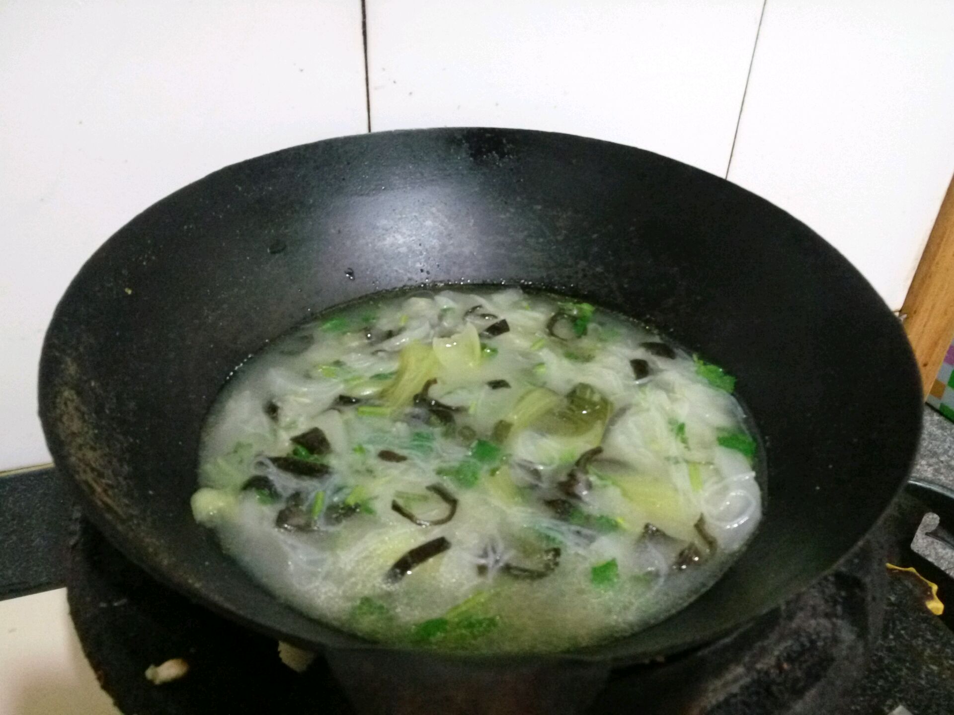 黄瓜粉丝汤怎么做_黄瓜粉丝汤的做法_豆果美食