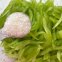 凉拌莴笋的做法图解10