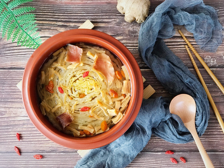 火腿瑶柱炖大白菜的做法