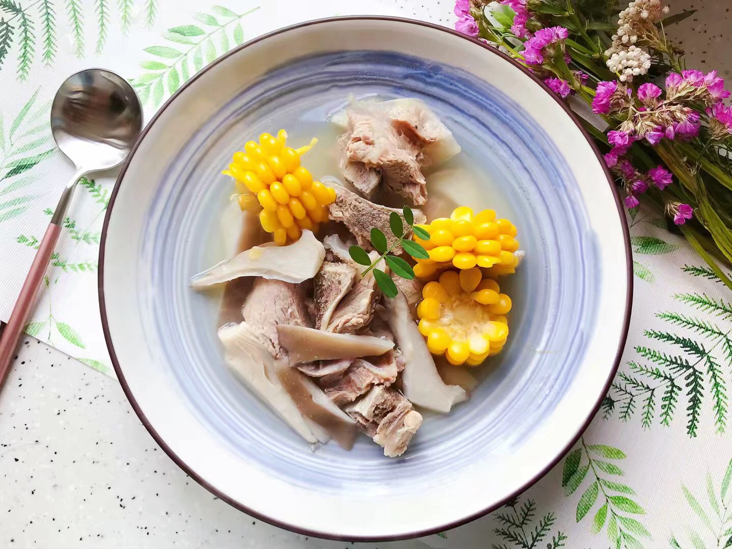 Mushroom, corn and scallop soup (pressure cooker version)