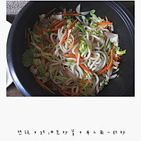 时蔬炒乌冬的做法图解4