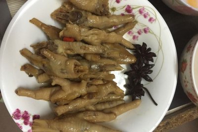 卤鸡爪
