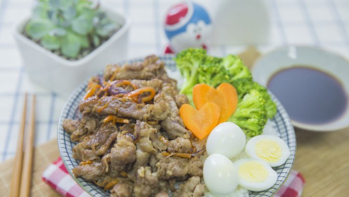 日式牛丼饭