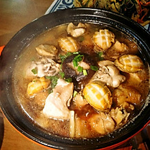 鲍鱼鸡煲——家宴中的硬菜，手残党也能搞定的年夜菜
