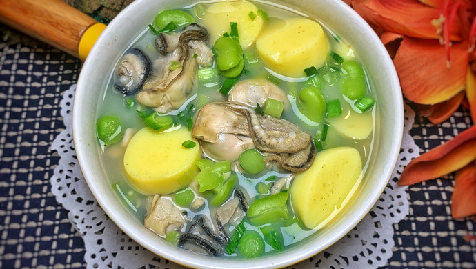 牡蛎蚕豆豆腐汤