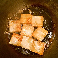小葱煎豆腐的做法图解3