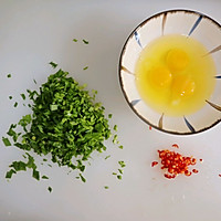 春季时令家常菜❗️韭菜炒鸡蛋❗️清香不油腻的做法图解2