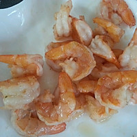 黄瓜茄汁虾球~酸甜番茄酱，孩子的最爱的做法图解1