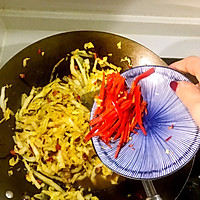 酸辣甜白菜丝—快手下饭菜#舌尖上的春宴#的做法图解12