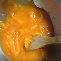 濃厚的南瓜濃湯的做法图解2