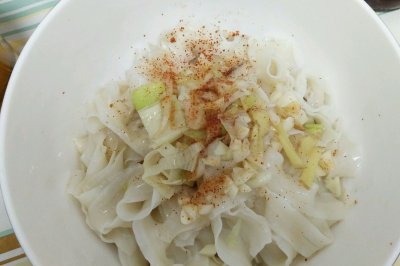 家常油泼面