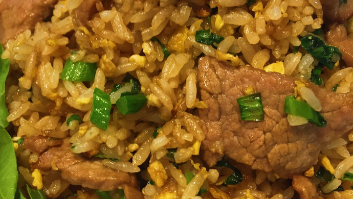 牛肉酱油炒饭