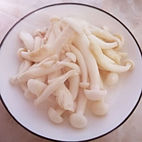 火腿玉米粒海鲜菇炒青菜，好看又好吃的做法图解9