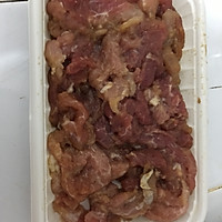 香菇炒肉的做法图解2