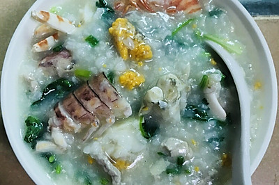 皮皮虾螃蟹虾粥