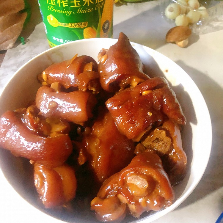 猪蹄焖黄豆的做法
