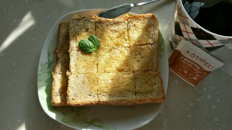 蜂蜜烤面包片的做法