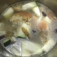 冬瓜海带猪蹄汤的做法图解5