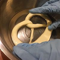 德式传统碱水包的做法图解7