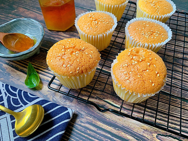 不加一滴水的老式鸡蛋糕