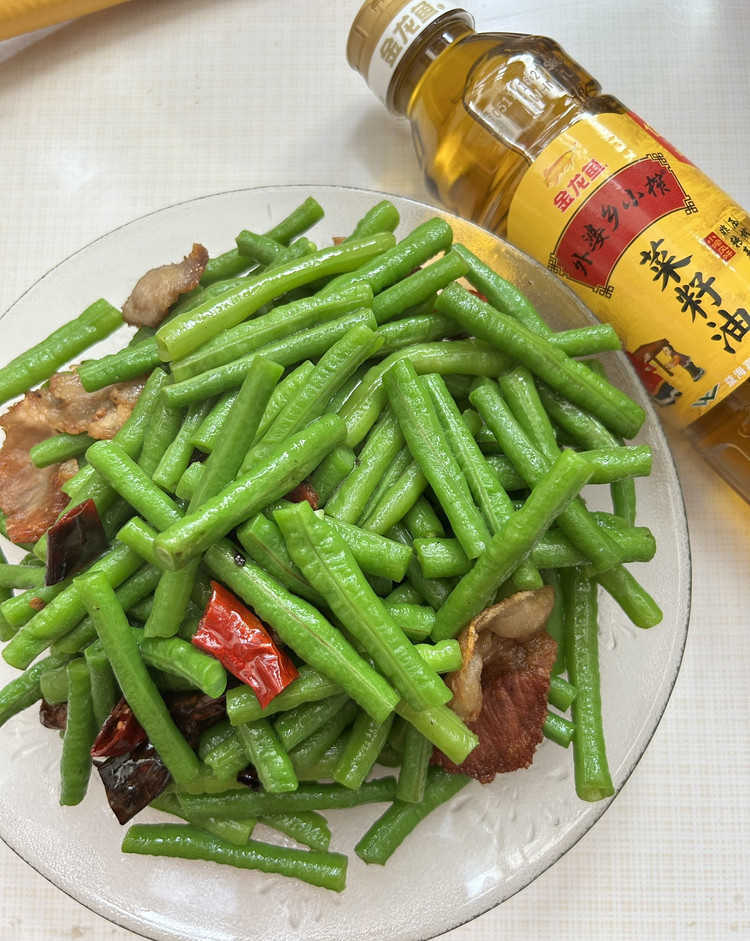 豇豆炒五花肉的做法