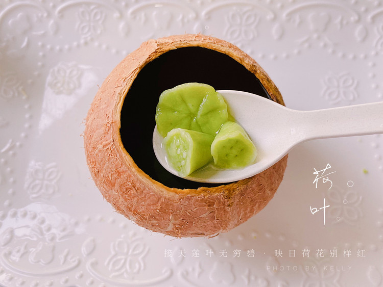 小荷叶莲蓬汤的做法