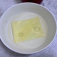 草莓酸奶慕斯蛋糕的做法图解4