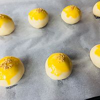 传统蛋黄酥的做法图解15